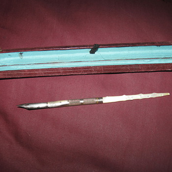 E Faber Mother of Pearl dip pen