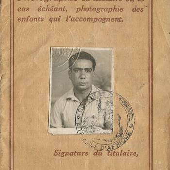 French passport issued in Tripoli 1949 - Paper