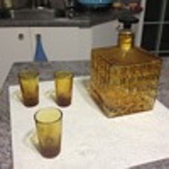 Alcool dispenser - Kitchen