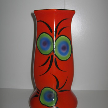 Art Deco Czechoslovakia Pottery Vase Rare Peacock Feather Decor - Art Pottery