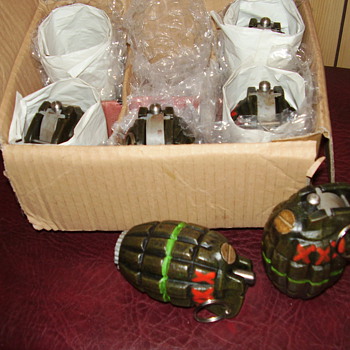 Daimler Ferret Restoration (Mills Grenades) - Military and Wartime