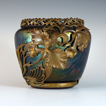 Circa 1902-04 L'Art Nouveau Marcel Bing Overlay Art Glass Vase - Art Nouveau