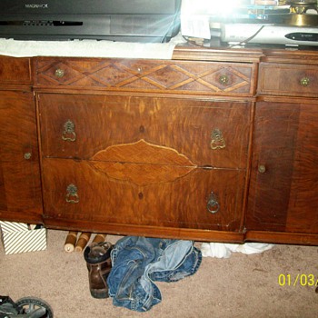 Beautiful Old Dresser with mirror