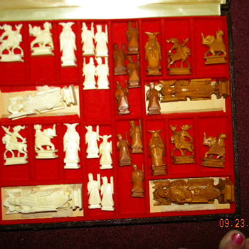 Korean Ivory Chess Set - Games