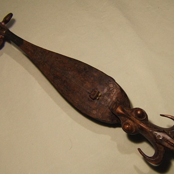 Oriental Boat Lute