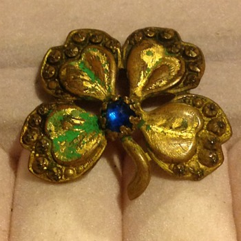  Four Leaf Clover  Interesting Brooch/Pin