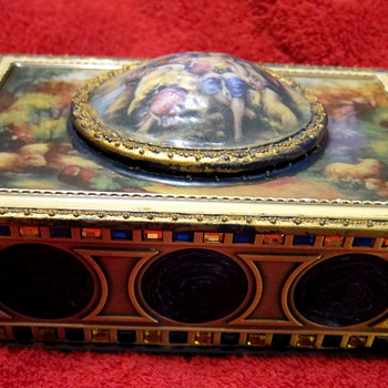Singing Bird Music Box - Music