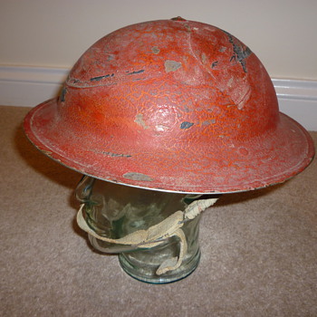 Helmet from the defence of Malta WW11 - Military and Wartime