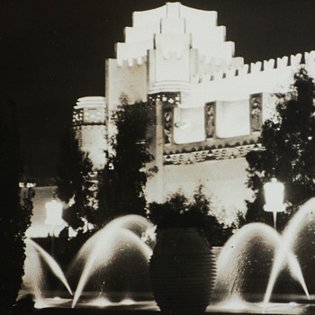 Art Deco - Court of "The Moon" - Geo. L. Levison - Help please ... - Photographs