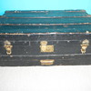 can someone please help me with info on this trunk?
