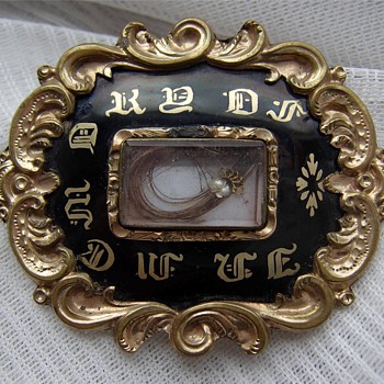 Victorian Mourning Brooch - Victorian Era