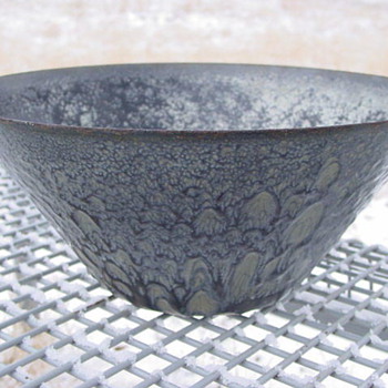 Unusual Enamelware Graniteware Bowl