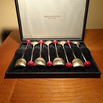 VINTAGE ABERCROMBIE & FITCH CO. NEW YORK DEMITASSE SPOONS -ENGLAND - Kitchen