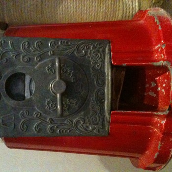 Old gumball machine. Need to know how much it could be worth 