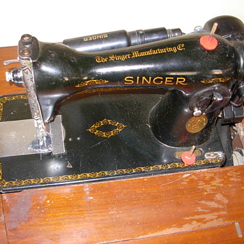 Singer Sewing Machine