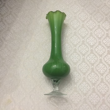 Green vase - Art Glass