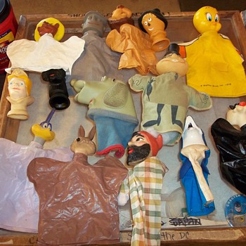 CARTOON  PUPPETS - Toys
