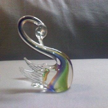 GLASS SWAN - Art Glass