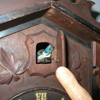 Antique Cuckoo Clock, searching history about this? - Clocks
