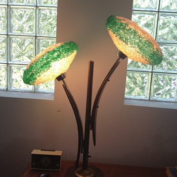 Spaghetti Spaceship Flower Lamp - Lamps
