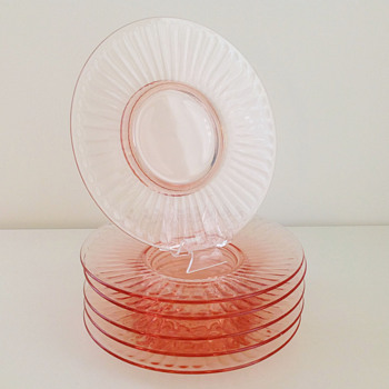 Rays On Top Small Depression Glass Plates - Glassware