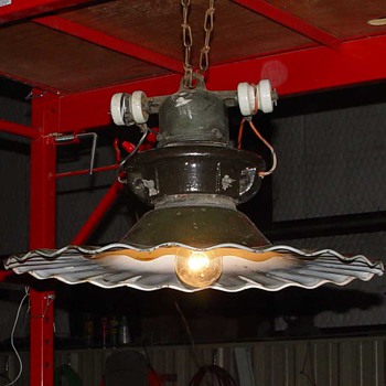 High Voltage Radial Wave - Lamps