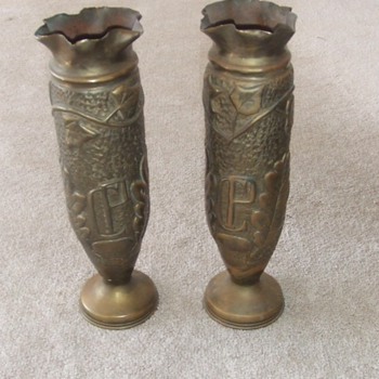 WW1 Trench Art vase pair - Military and Wartime
