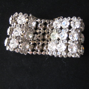 Rhinestone bracelet