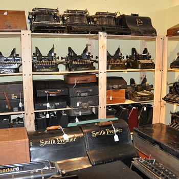 My typewriters collection in website - Office