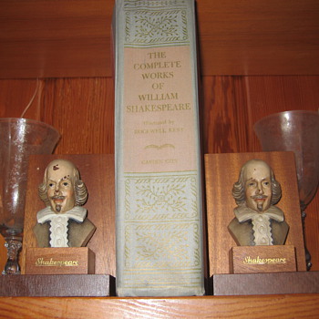 Old Book 1936 copy of Willam Shakespear
