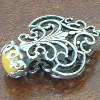  A family Pendant That We Know Very Little About