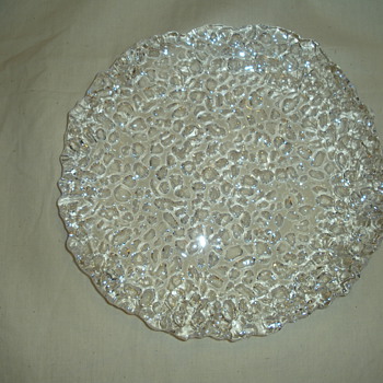 GLASS PLATE ANY IDEA? - Glassware