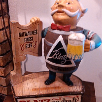 1963 Blatz Barrel Man Statue - Breweriana