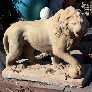a pair of incredibly heavy lions i picked up the other day - Animals