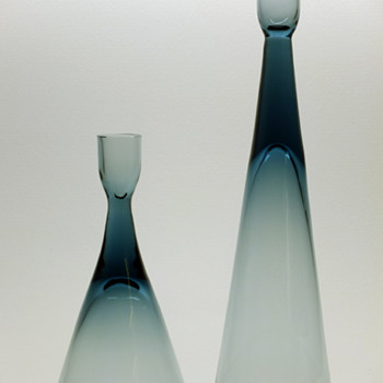 Bengt Edenfalk for Skruf - Two candleholders. - Art Glass