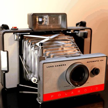Polaroid Land Camera 104 - Cameras