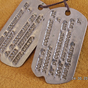 WWII Dogtags - Military and Wartime