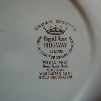 wedding dishes - China and Dinnerware