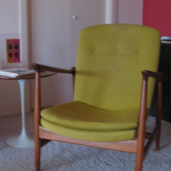 Teak designer chair - original upholstery in excellent shape - Furniture