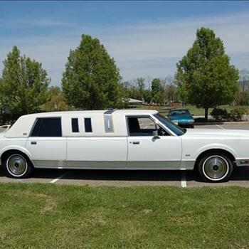 1985 Lincoln Town Car limo - Classic Cars