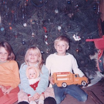 A Christmas doll - Dolls