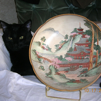 Satsuma Wisteria Temple bowl Over 12' 