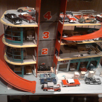 Sears Parking Garage & Service Center - Model Cars