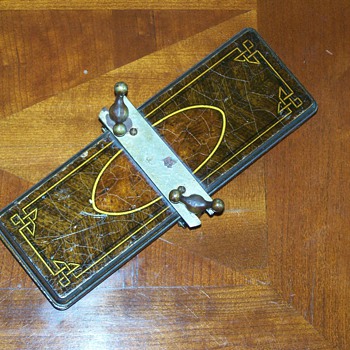 1930's ACME Tie/BowTie Press - Accessories