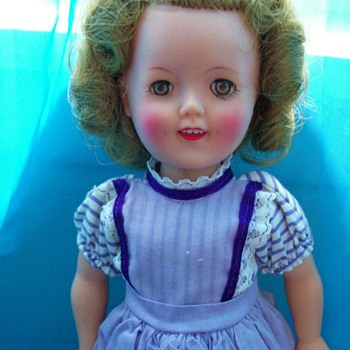 Shirley Temple Doll by Ideal 1950's and clothes 12 Inch size - Dolls