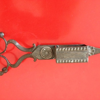 Antique Wick Trimmer - Tools and Hardware