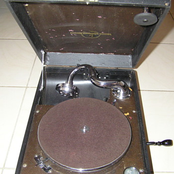 Columbia portable 1930's
