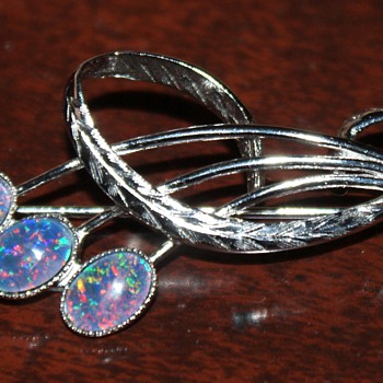 Custom Pin with (Imitation?) Opals