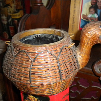 Wicker basket