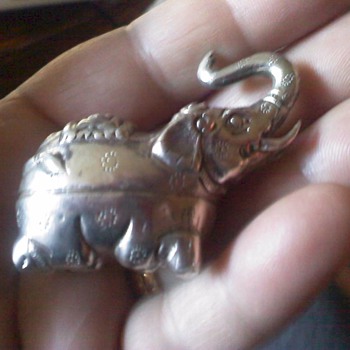  Silver Elephant 